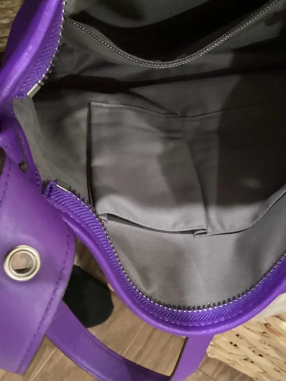 Coach 💜beautiful authentic